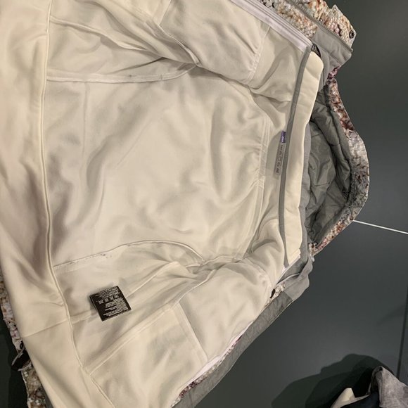 NWT 686 Youth Girls Snow Ski Jacket Smarty Isabella Pearls Size Medium - Picture 6 of 8